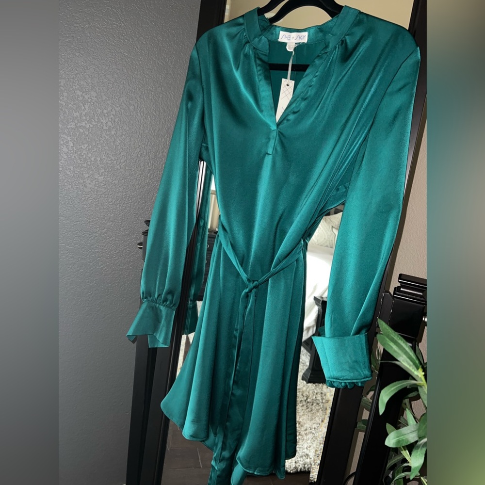 NWT never worn, SHE+SKY dress
